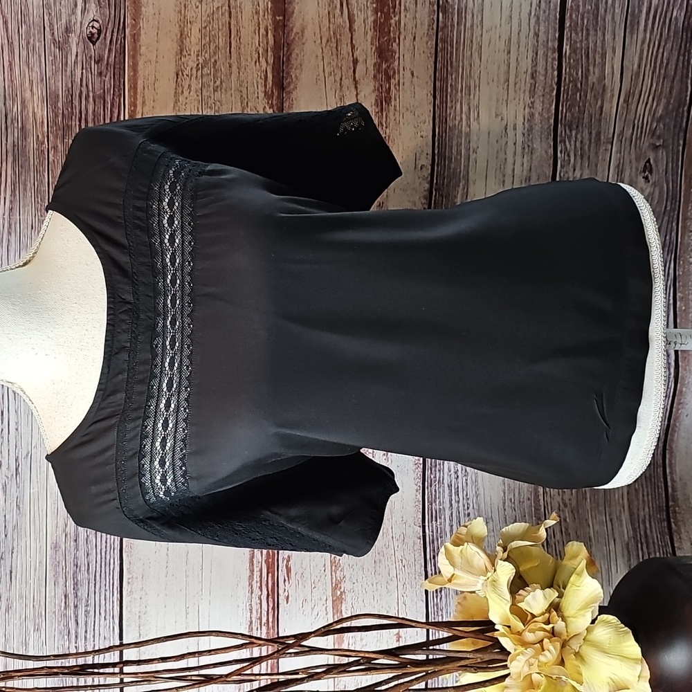 NEW LEVI'S BLACK SHORT DOLMAN SLEEVE LACE INSET PULLOVER TOP BLOUSE - Picture 2 of 14